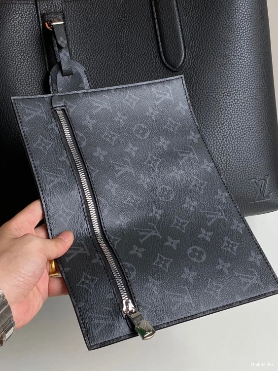 CABAS VUITTON LOUIS VOYAGE 0812